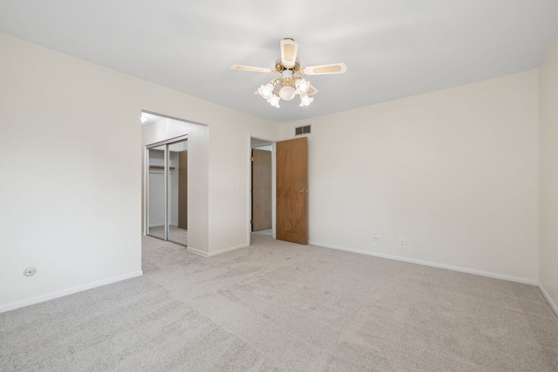 House in Lisle, Illinois, United States 3 - 18354721