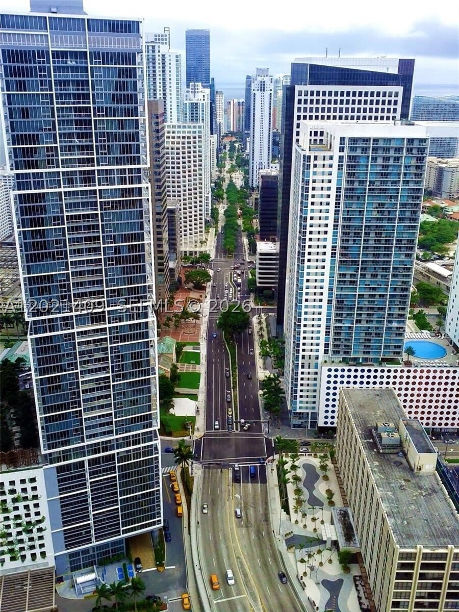 Condo in Miami, Florida, United States 5 - 17960775