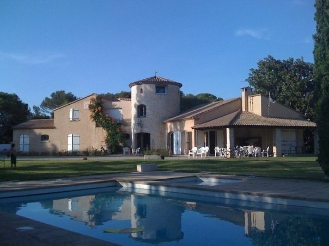 Estate in Sud, Saint-Jean-de-Vedas, France 1 - 18351801