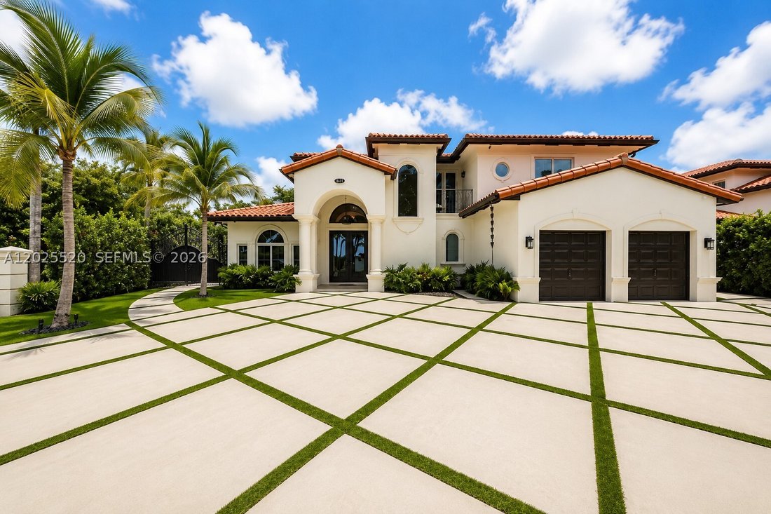 House in Hialeah, Florida, United States 2 - 18026043