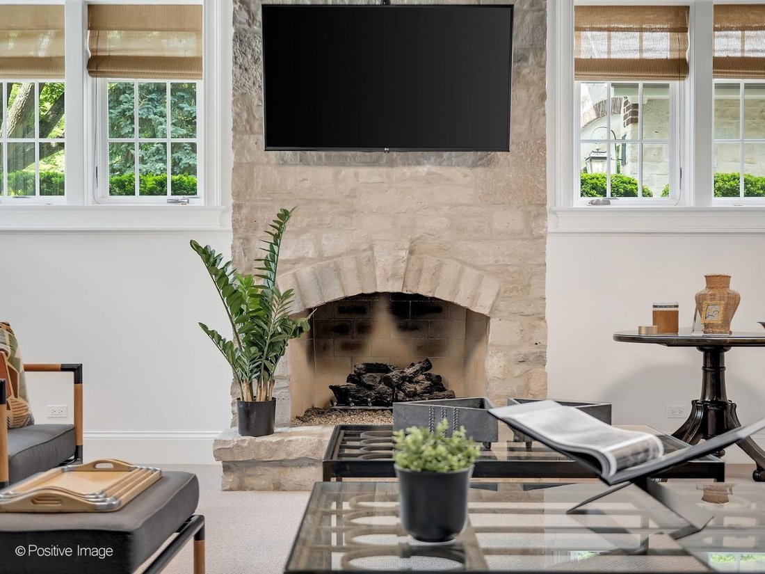 House in Hinsdale, Illinois, United States 5 - 18354712