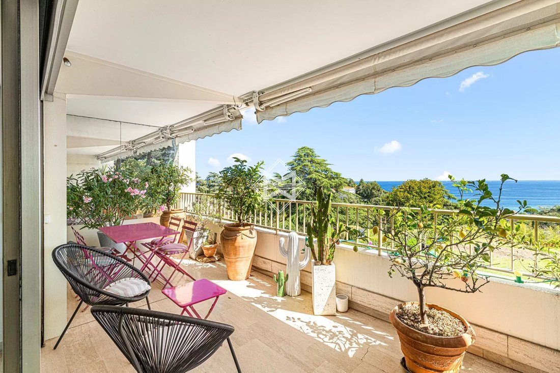 Apartment in Cannes, Provence-Alpes-Côte d'Azur, France 1 - 18352607
