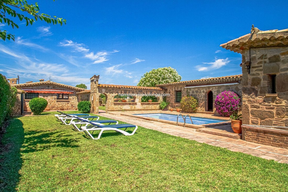 Finca in Calonge i Sant Antoni, Catalonia, Spain 4 - 18351045