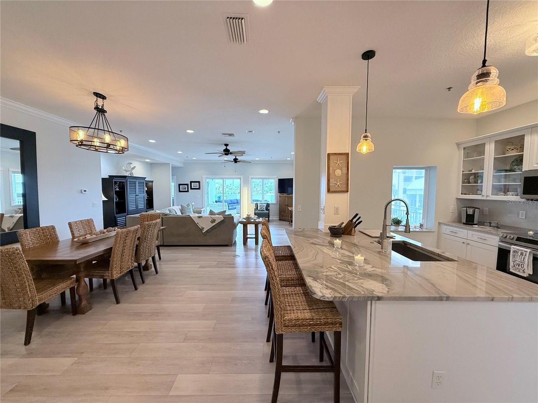 Condo in New Smyrna Beach, Florida, United States 2 - 17183046