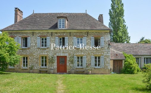 Azienda agricola a Dardez, Normandia, Francia 1