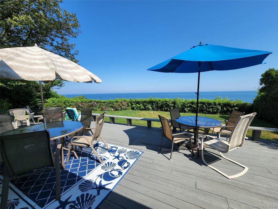 House in Sound Beach, New York, United States 1 - 18355538