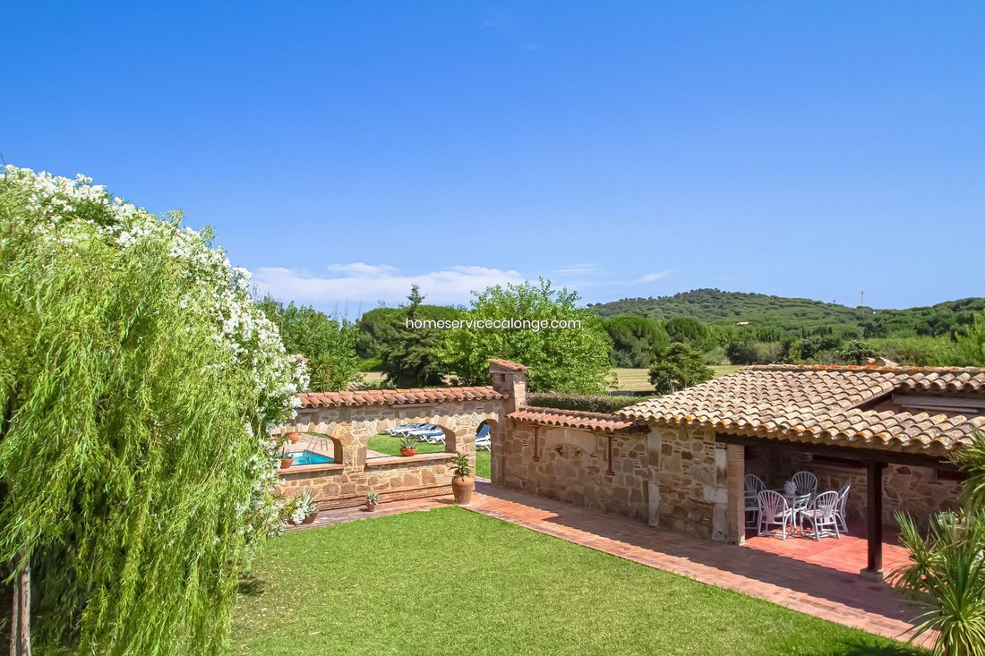 Finca in Calonge i Sant Antoni, Catalonia, Spain 3 - 18351045