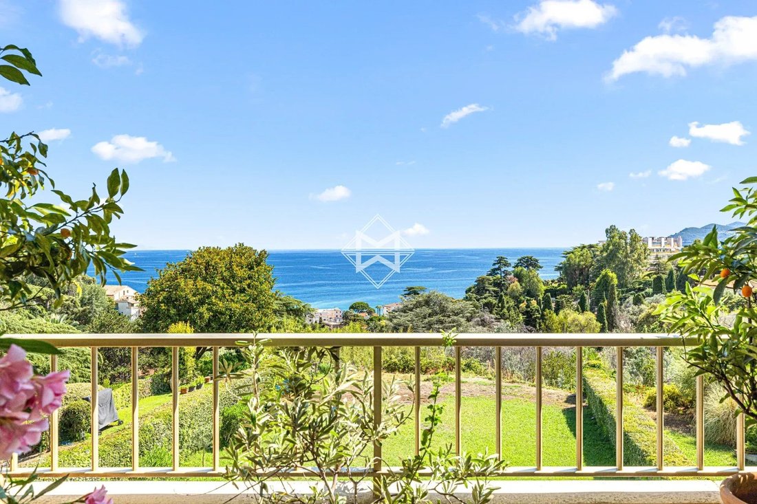 Apartment in Cannes, Provence-Alpes-Côte d'Azur, France 2 - 18352607