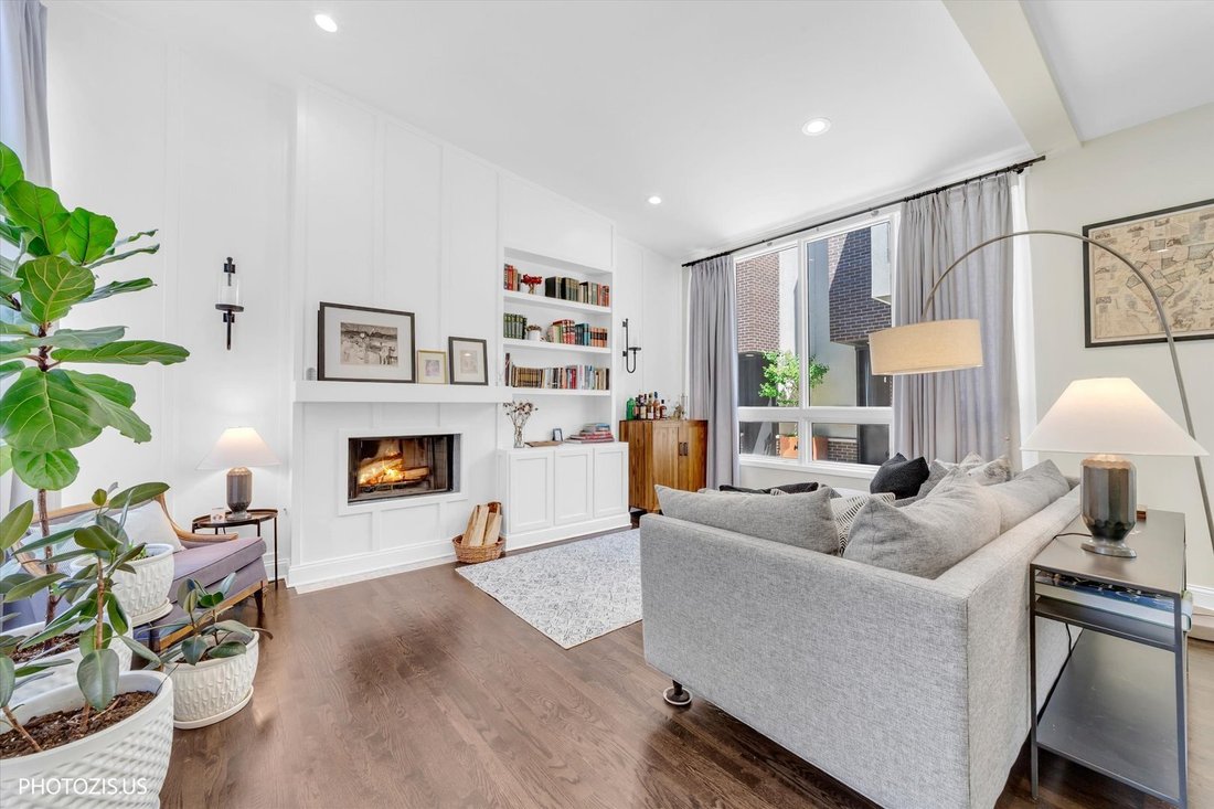 Condo in Chicago, Illinois, United States 2 - 18354650