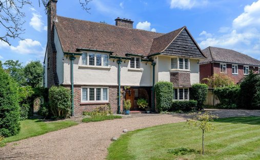 Casa a Walton on the Hill, Reigate and Banstead, Inghilterra 1