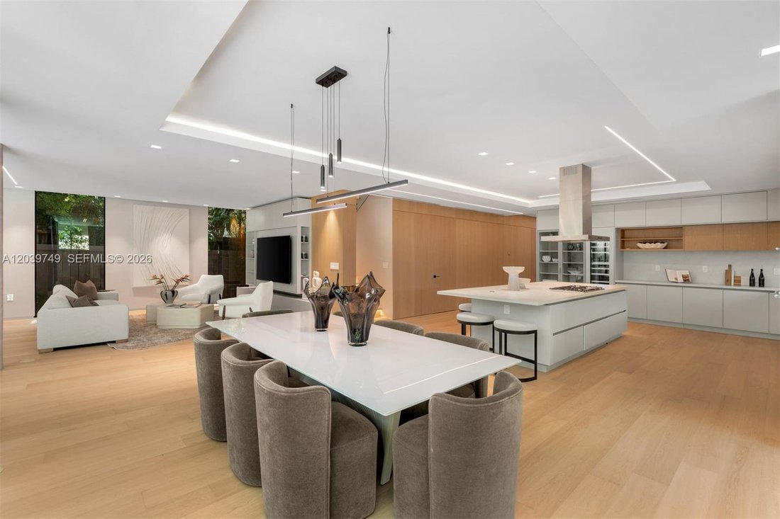 House in Miami, Florida, United States 4 - 18353271