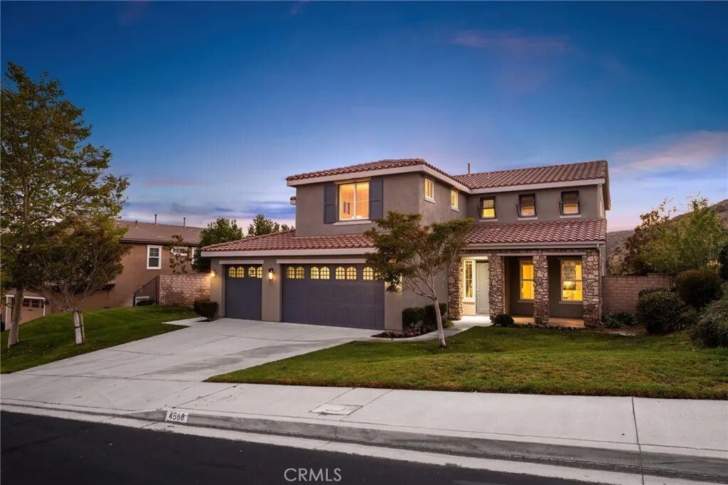 House in Fontana, California, United States 2 - 18354823