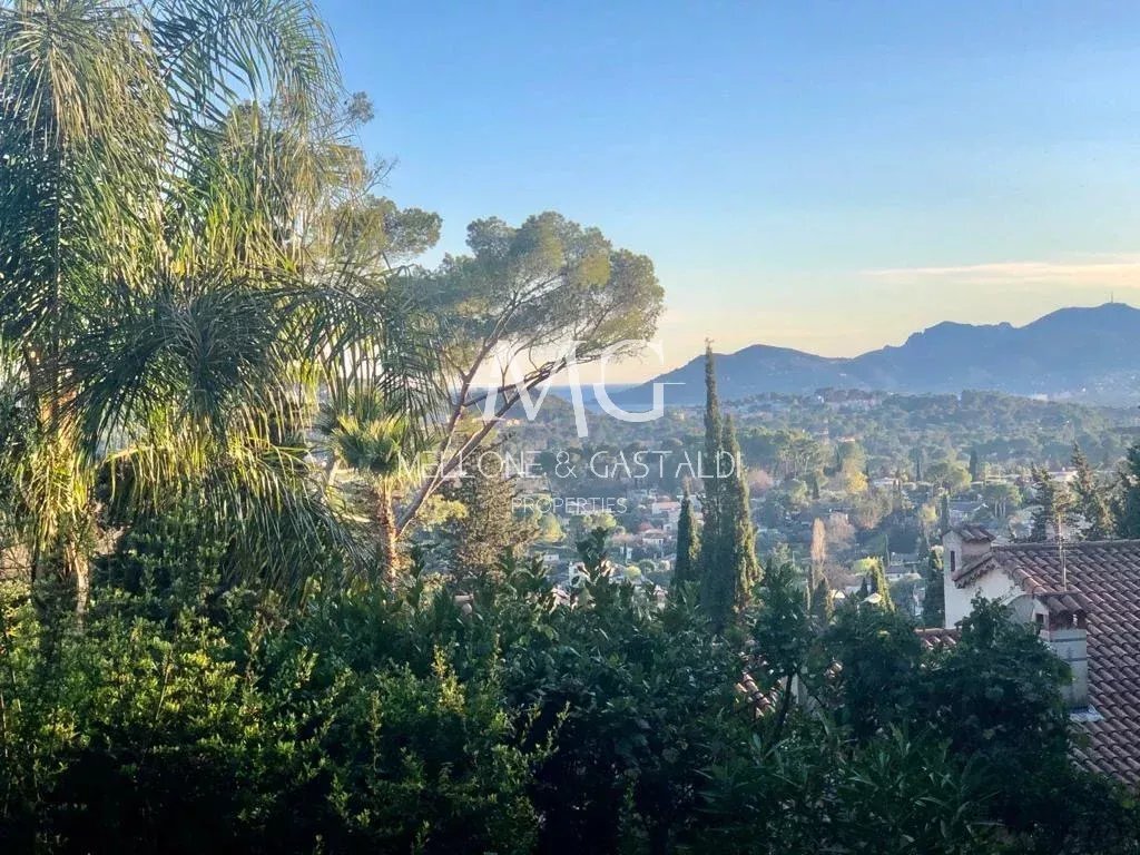 House in Mougins, Provence-Alpes-Côte d'Azur, France 3 - 18350982