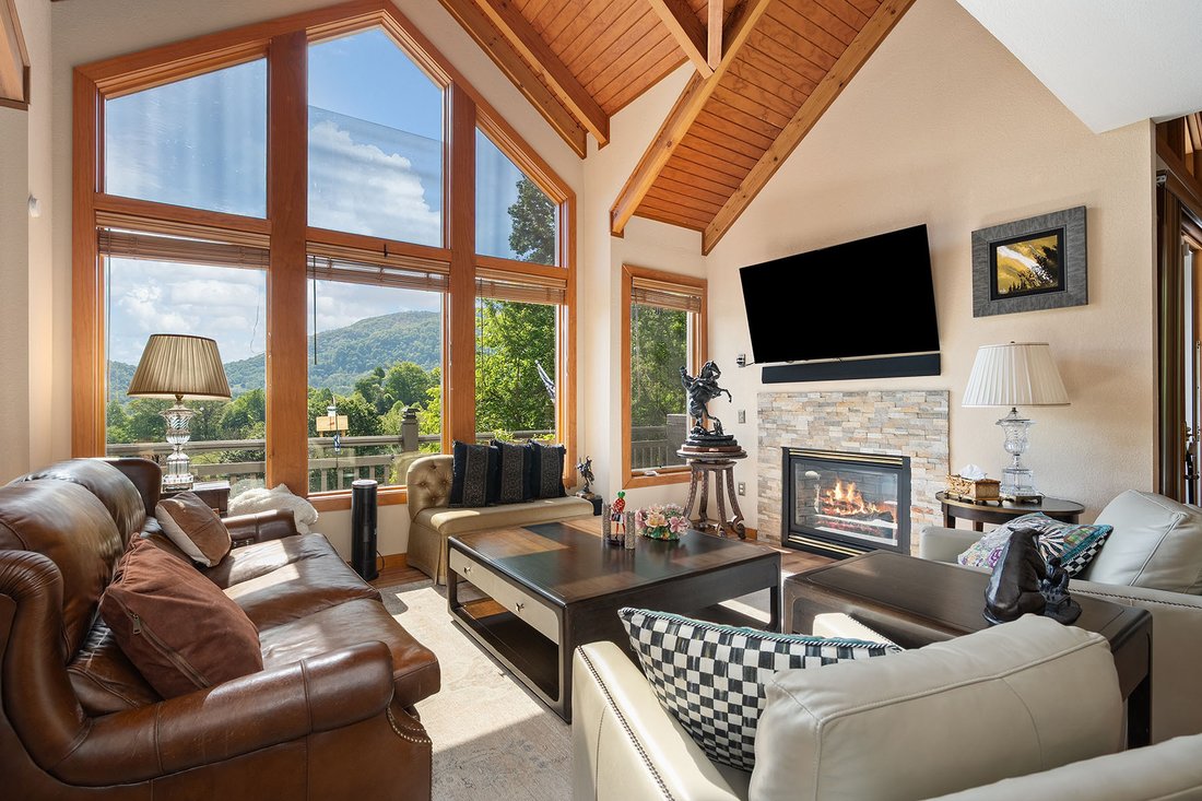 House in Waynesville, North Carolina, United States 2 - 17870818