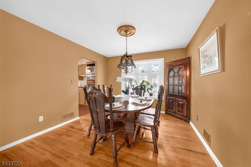 House in Wayne, New Jersey, United States 5 - 18350851
