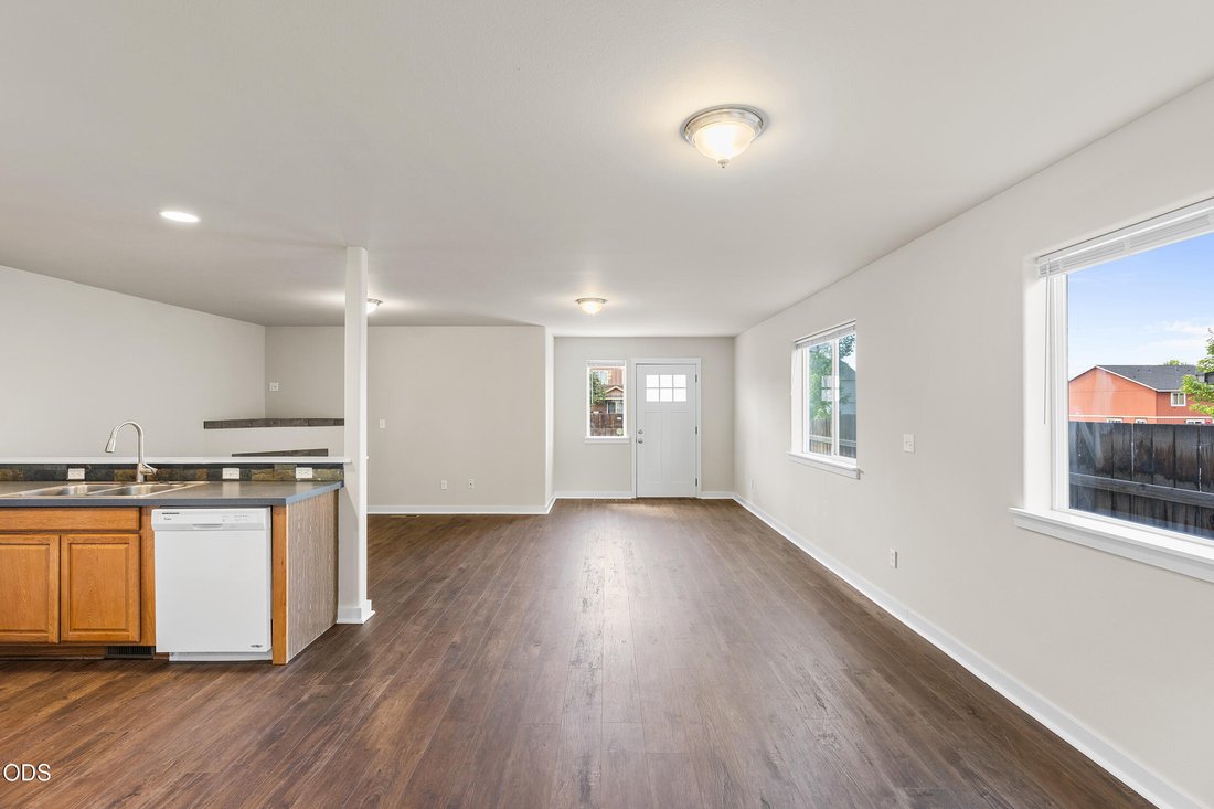 Apartment in Redmond, Oregon, United States 5 - 18354735