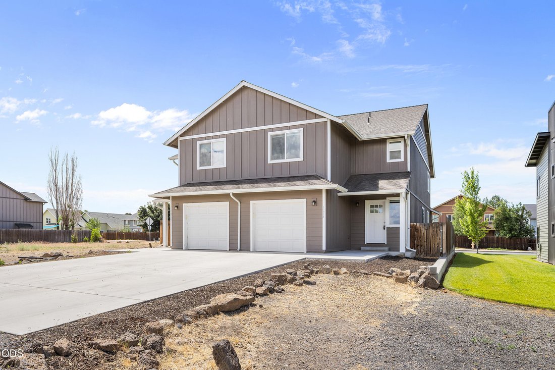 Apartment in Redmond, Oregon, United States 2 - 18354735