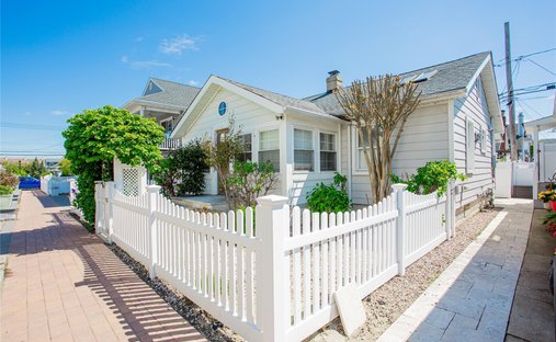 House in Long Beach, New York, United States 1