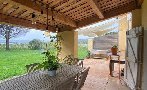 Country House in Ramatuelle, Provence-Alpes-Côte d'Azur, France 1
