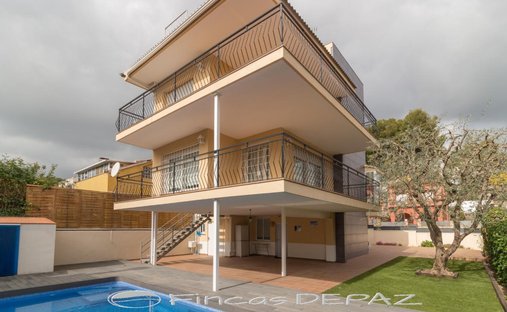 Casa en Casteldefels, Cataluña, España 1