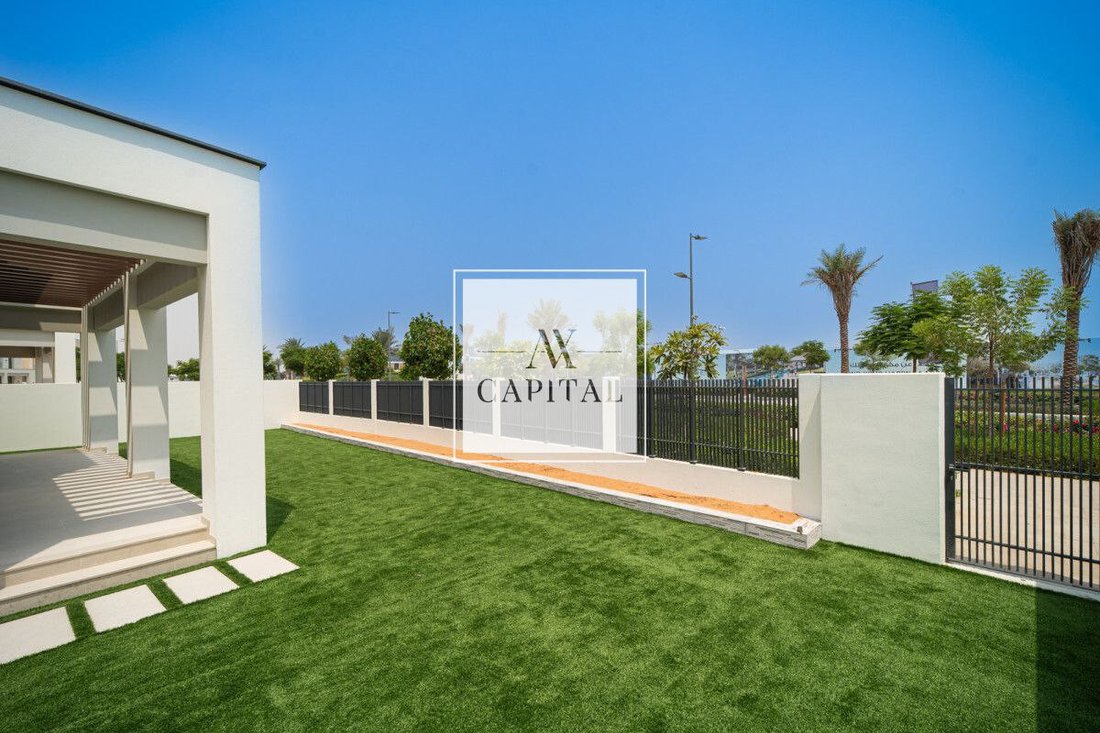 Villa in Dubai Marina / Marsa Dubai, Dubai, United Arab Emirates 3 - 18352634