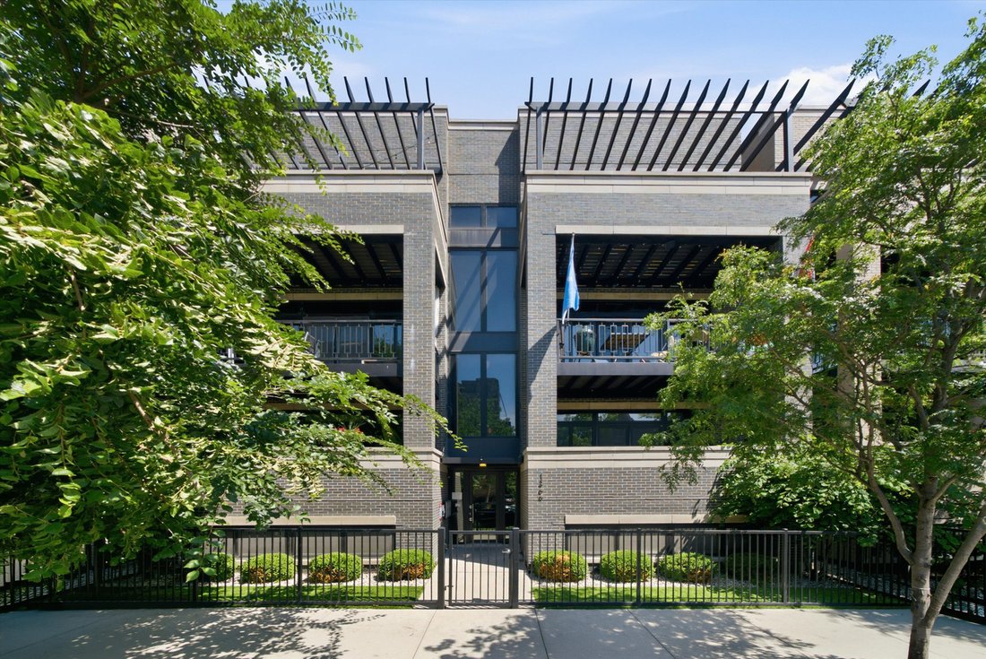 Condo in Chicago, Illinois, United States 1 - 18354644