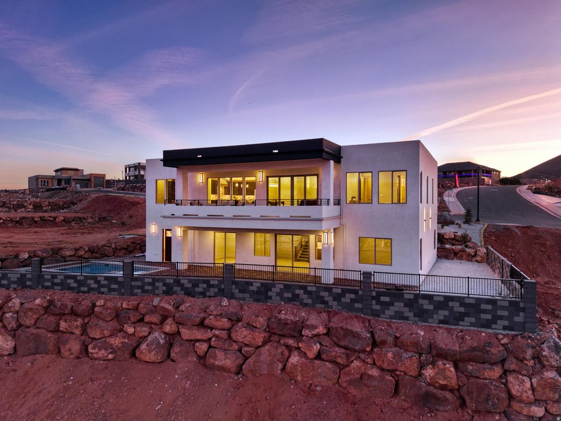 House in Hurricane, Utah, United States 1 - 18353870