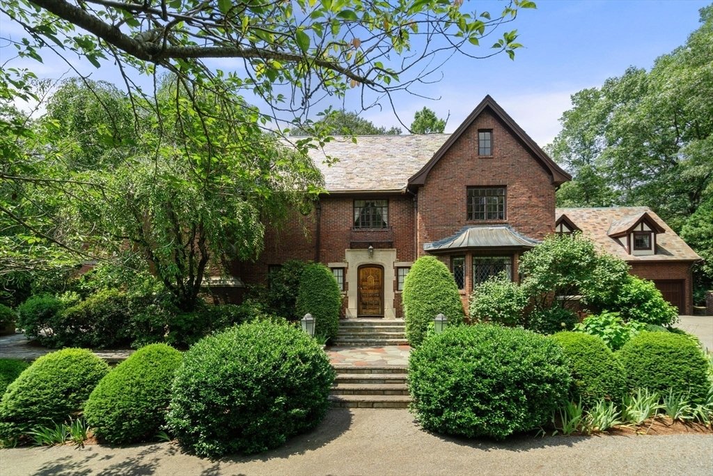 House in Wellesley, Massachusetts, United States 3 - 18355811