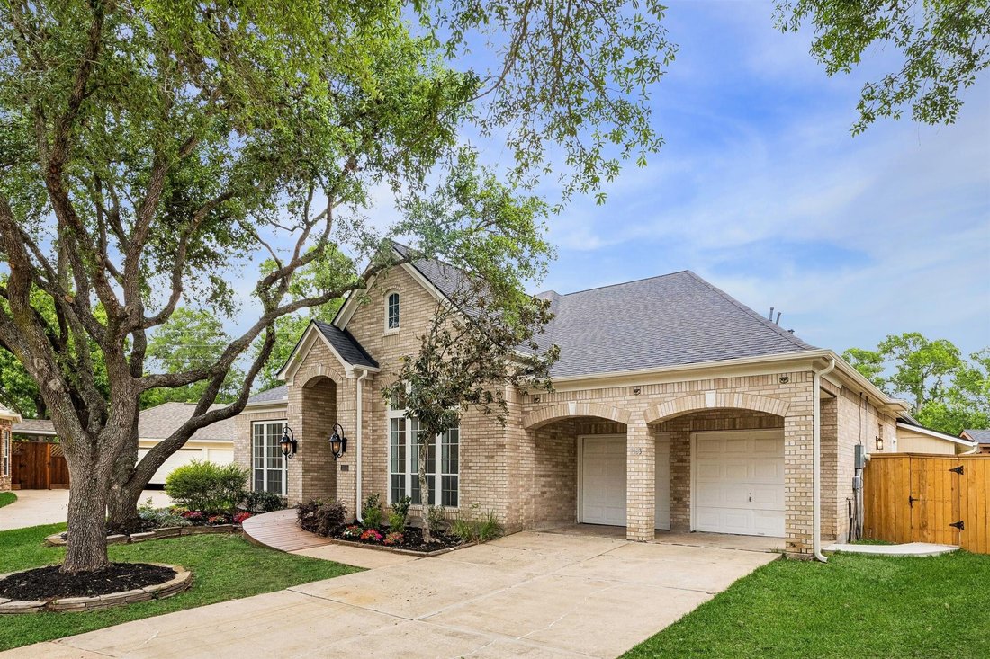 House in Sugar Land, Texas, United States 2 - 18353723