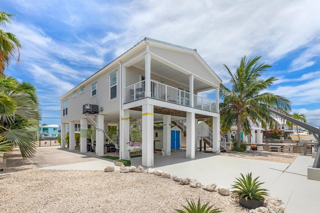House in Big Pine Key, Florida, United States 2 - 18354208