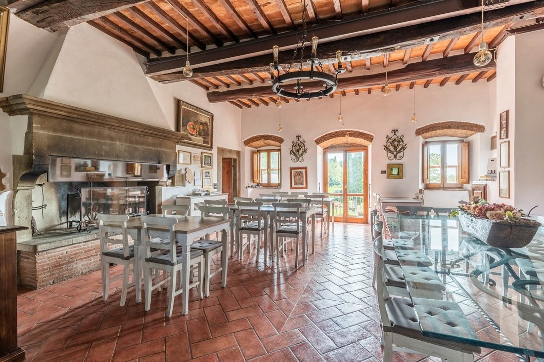 Country House in Tuoro sul Trasimeno, Umbria, Italy 4 - 18356830