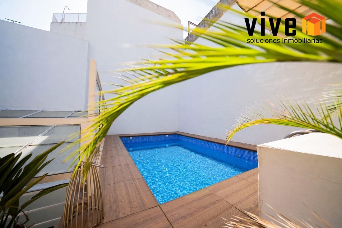 House in Casco Antiguo, Seville, Spain 2 - 17575021
