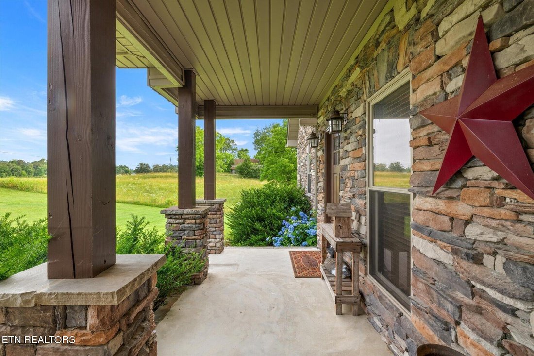 House in Athens, Tennessee, United States 5 - 18354122