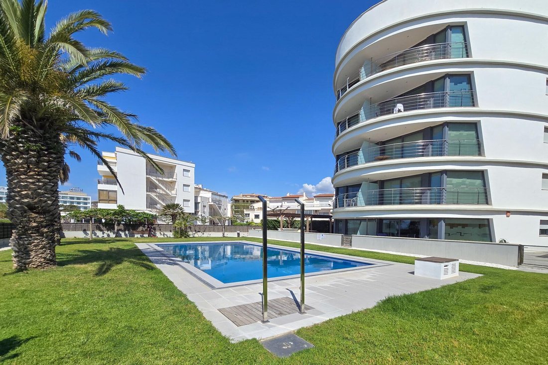 Penthouse in Roses, Catalonia, Spain 3 - 18352094