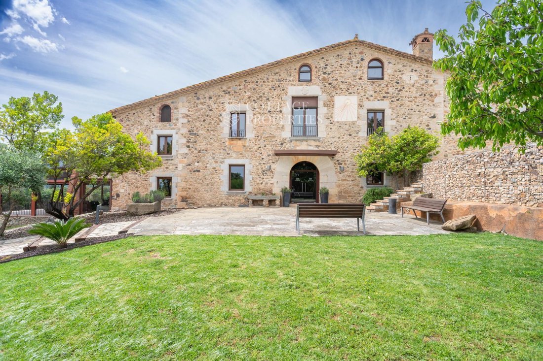Finca in Girona, Catalonia, Spain 1 - 18352843