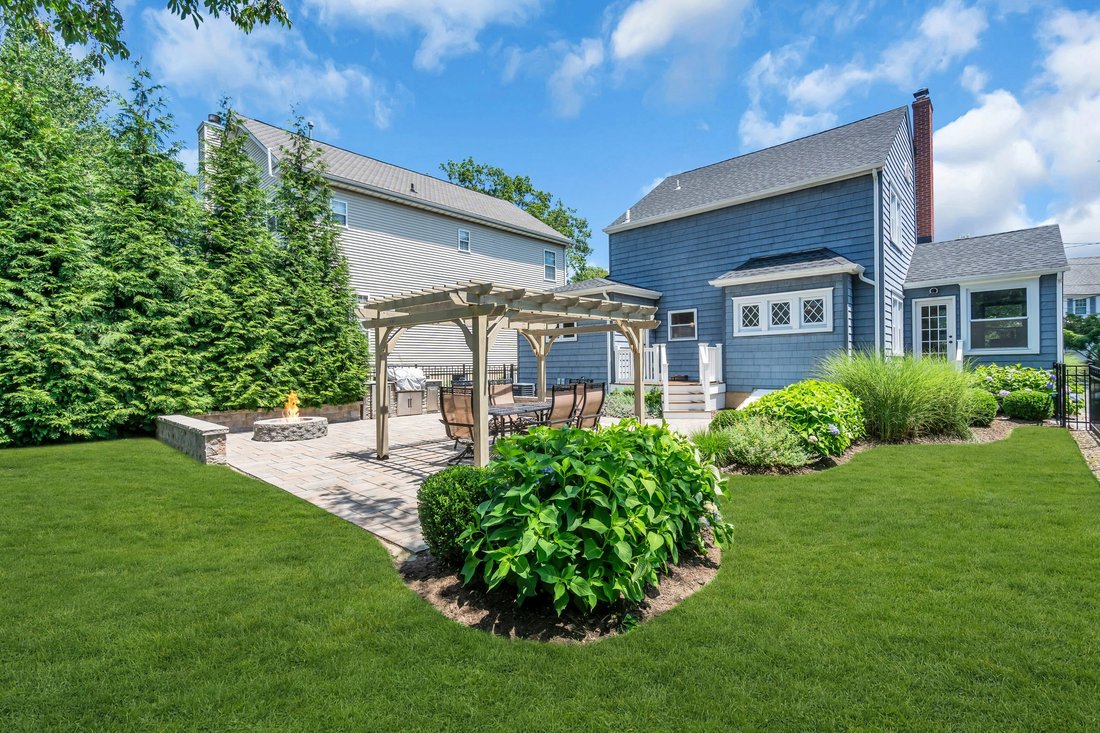 House in Red Bank, New Jersey, United States 4 - 18350779