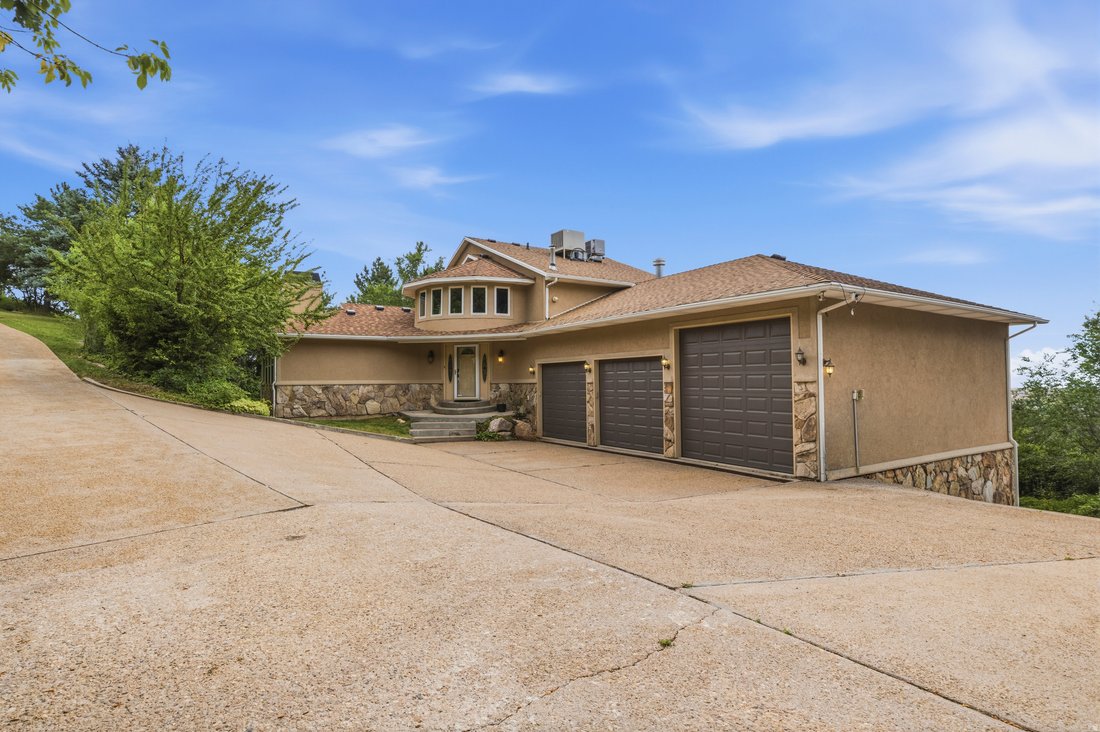House in Uintah, Utah, United States 3 - 18263960