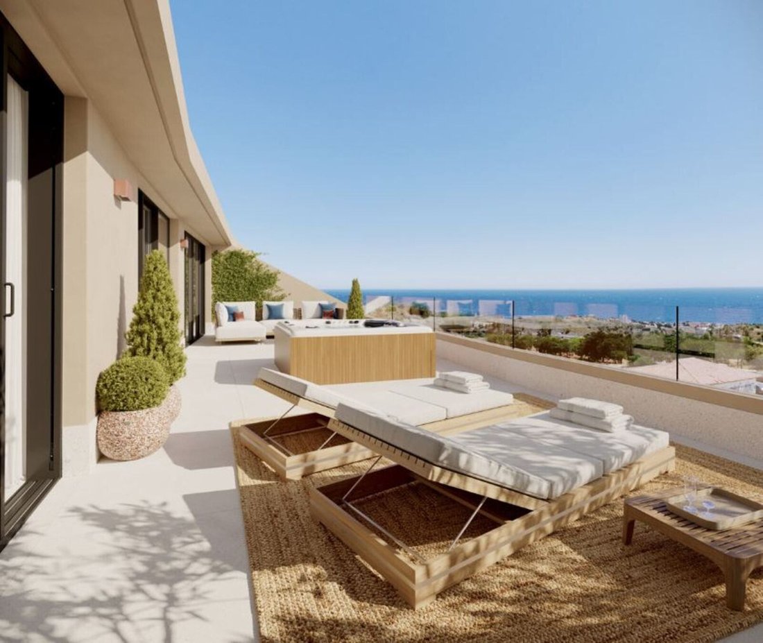 Apartment in Fuengirola, Andalusia, Spain 2 - 18352227