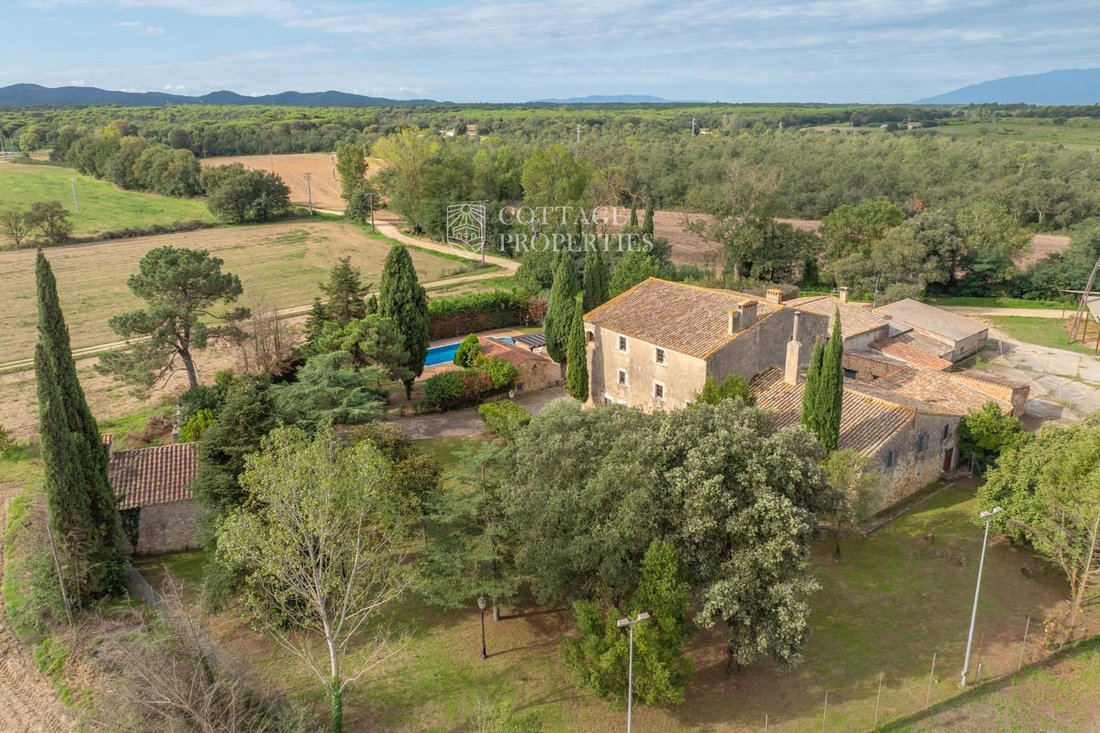 Finca in Llagostera, Catalonia, Spain 3 - 18352705