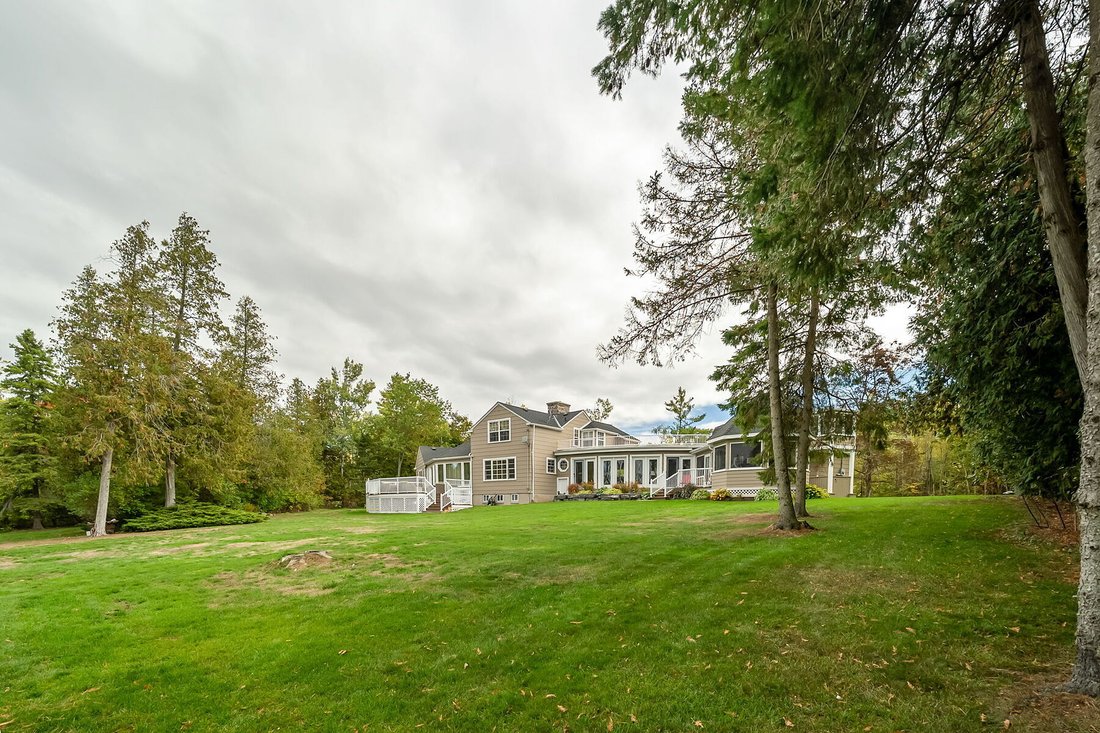 House in Kawartha Lakes, Ontario, Canada 5 - 18355446