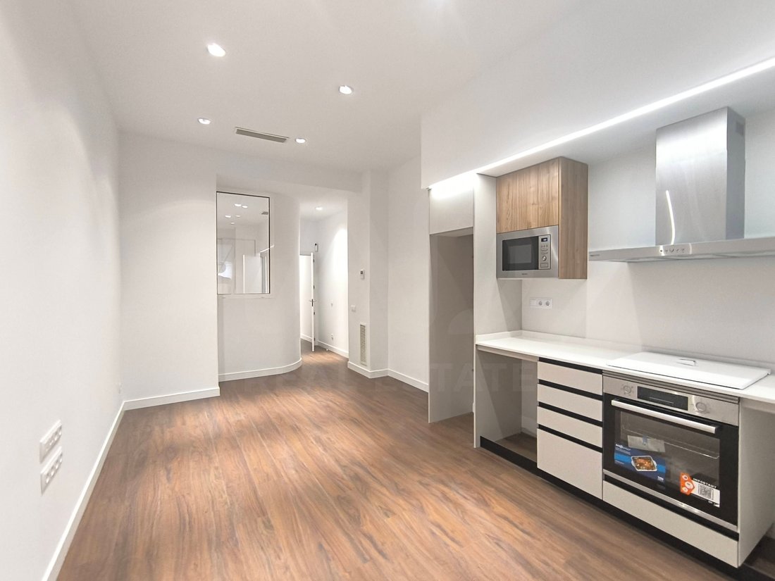 Apartment in Chamberi, Madrid, Spain 4 - 18352996