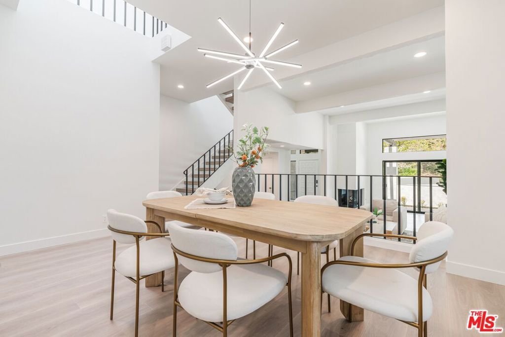 Townhouse in Los Angeles, California, United States 3 - 18354962