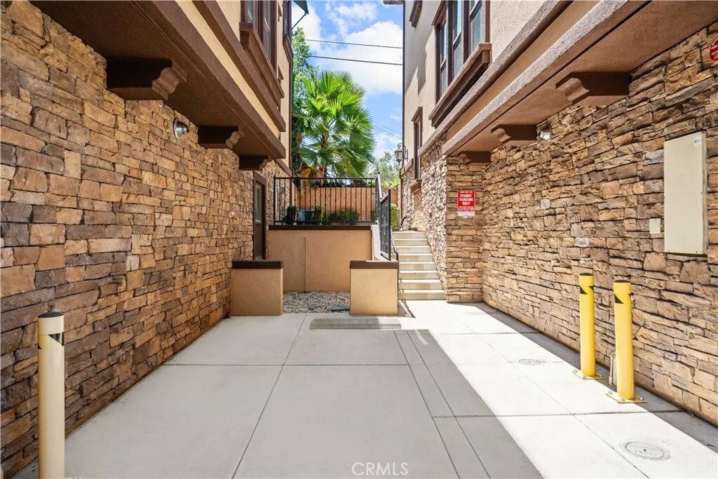 Condo in Arcadia, California, United States 4 - 18354795