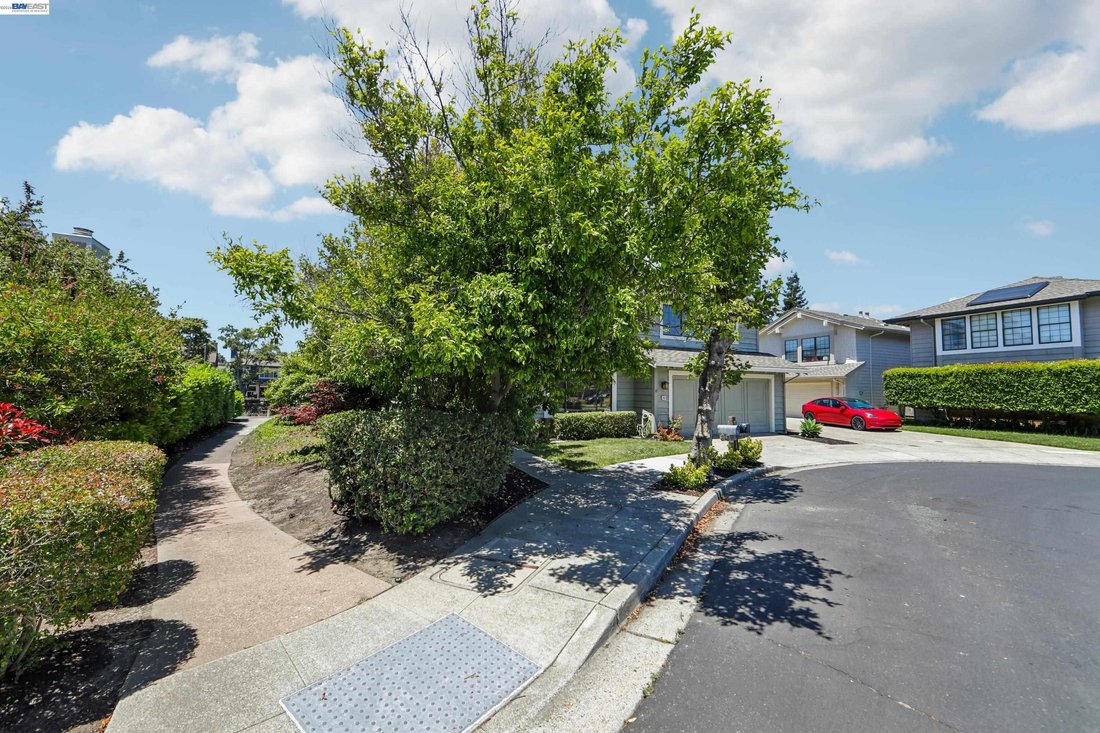 House in Alameda, California, United States 2 - 18355086
