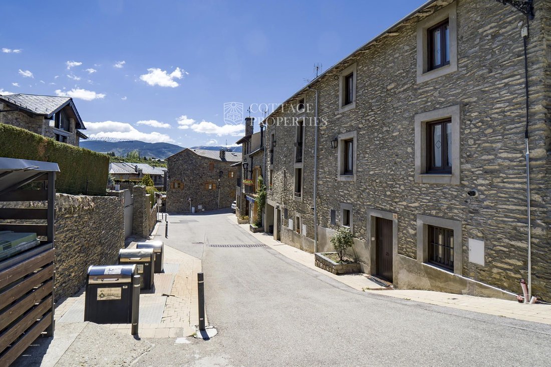 Finca in Bolvir, Catalonia, Spain 4 - 18352399