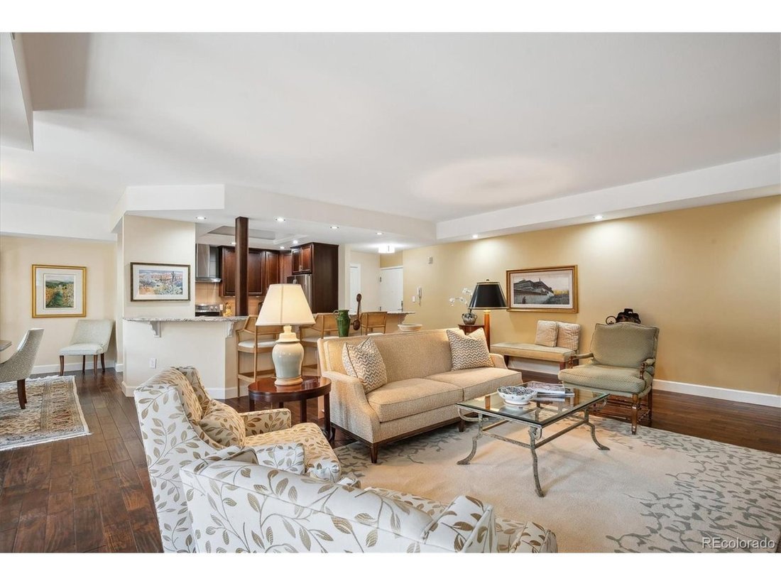 Condo in Denver, Colorado, United States 1 - 18353992