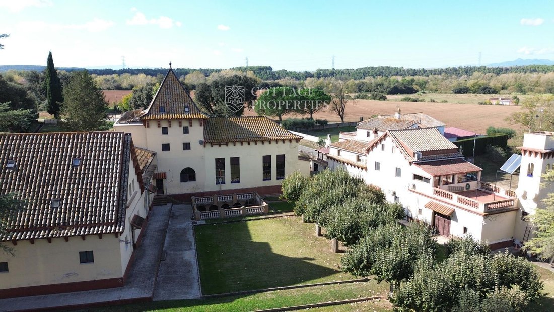 Finca in Garrigas, Catalonia, Spain 5 - 18351849