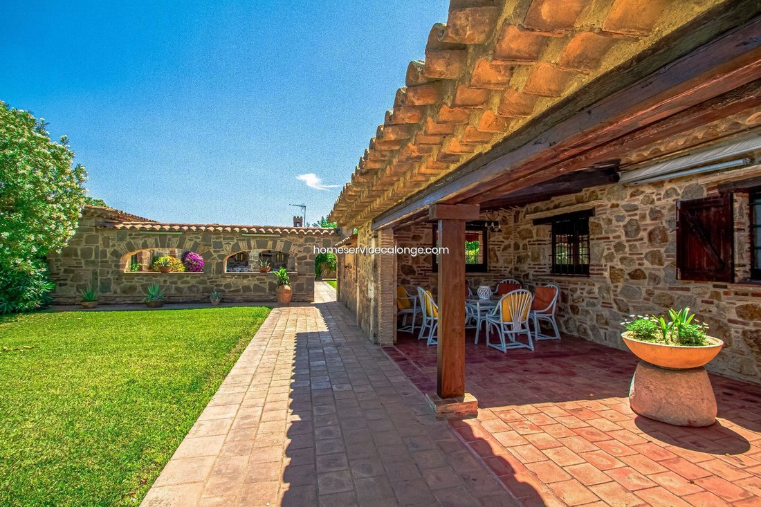 Finca in Calonge i Sant Antoni, Catalonia, Spain 2 - 18351045