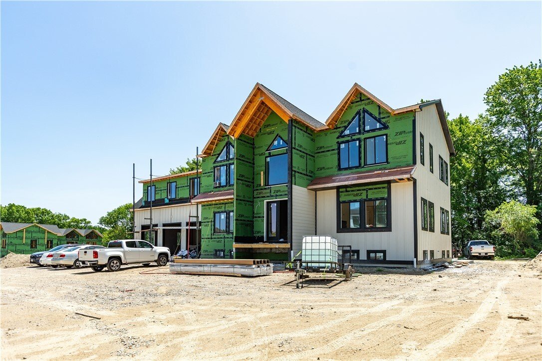 House in Cranston, Rhode Island, United States 2 - 17854342