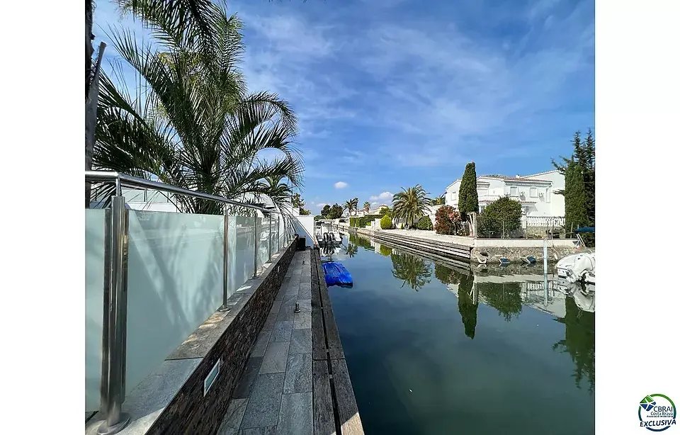 House in Empuriabrava, Catalonia, Spain 4 - 18352252